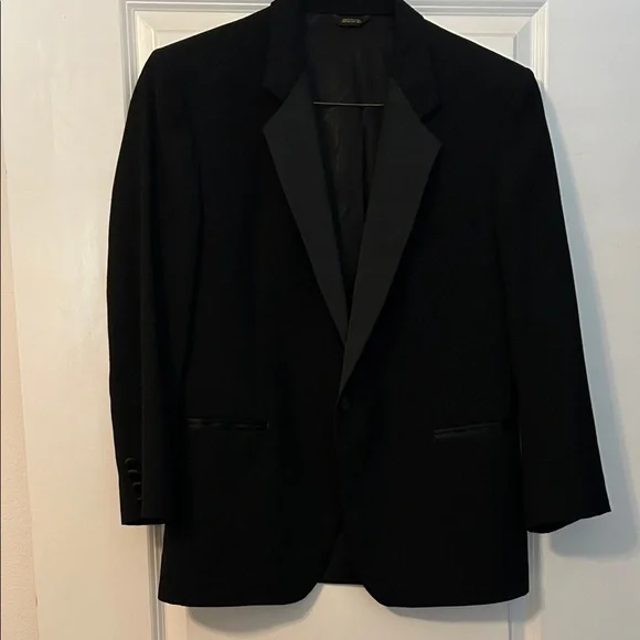 Classic Black Men's Tuxedo Jacket - Picture 1 of 9
